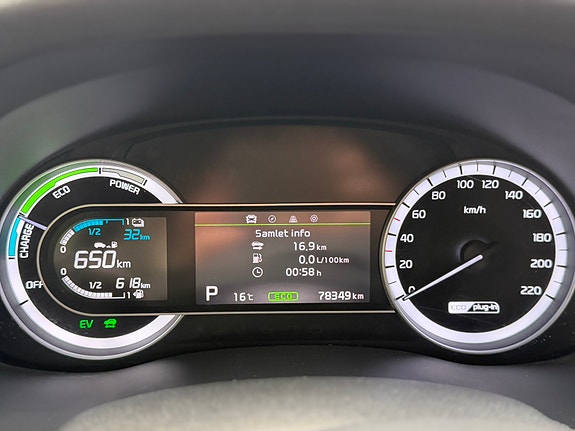 Kia Niro 11 of 16