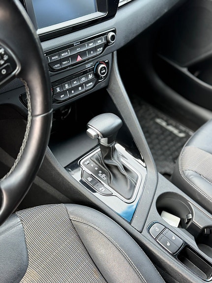 Kia Niro 8 of 16