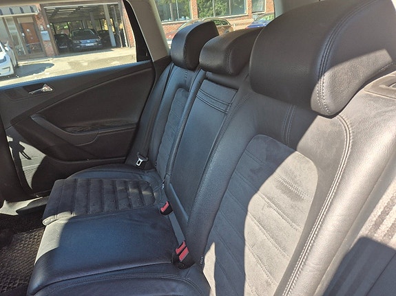 Volkswagen Passat 8 of 8