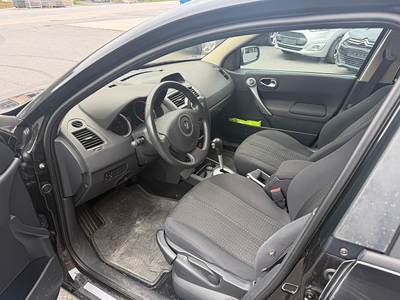 Renault Megane 9 of 13