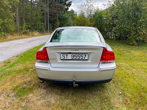 Volvo S60 5 of 15