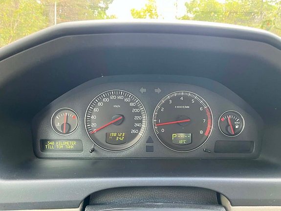 Volvo S60 14 of 15