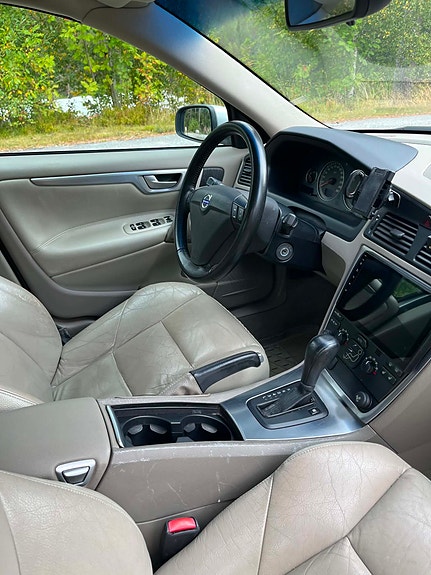 Volvo S60 13 of 15