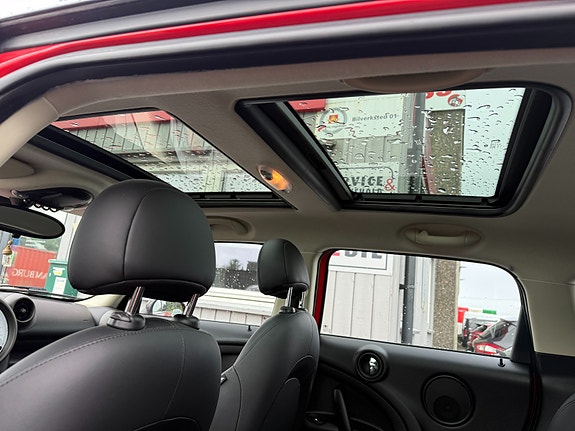 MINI Cooper 9 of 17