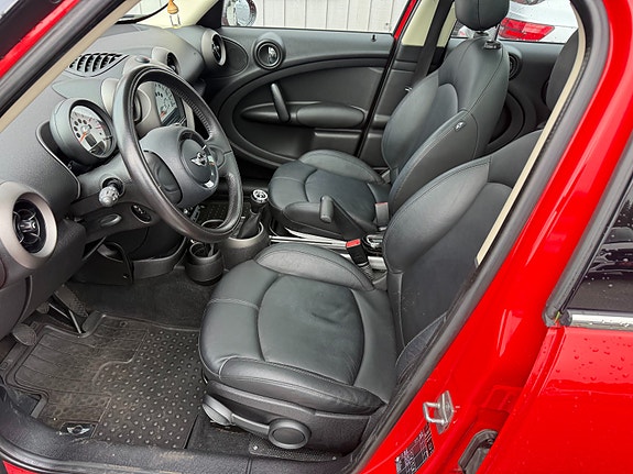 MINI Cooper 7 of 17