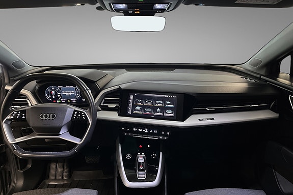 Audi Q4 e-tron 14 of 16