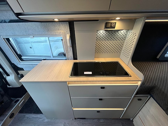 Knaus BOXTIME 630 ME // truma diesel, 8-trinns automat, kan reg på 3500 kg// 12 of 28