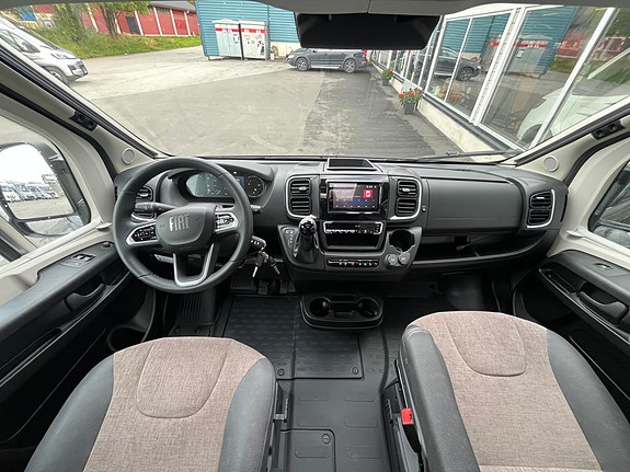 Knaus BOXTIME 630 ME // truma diesel, 8-trinns automat, kan reg på 3500 kg// 26 of 28