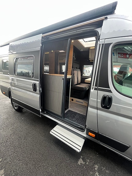 Knaus BOXTIME 630 ME // truma diesel, 8-trinns automat, kan reg på 3500 kg// 28 of 28