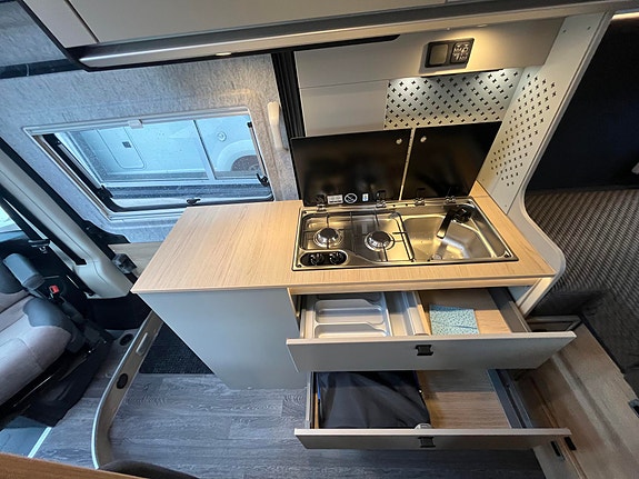 Knaus BOXTIME 630 ME // truma diesel, 8-trinns automat, kan reg på 3500 kg// 13 of 28