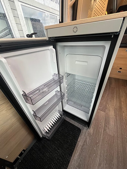 Knaus BOXTIME 630 ME // truma diesel, 8-trinns automat, kan reg på 3500 kg// 24 of 28