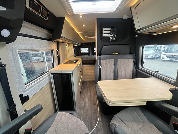 Knaus BOXTIME 630 ME // truma diesel, 8-trinns automat, kan reg på 3500 kg// 9 of 28