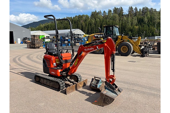 Kubota U10 - 3 2 of 30