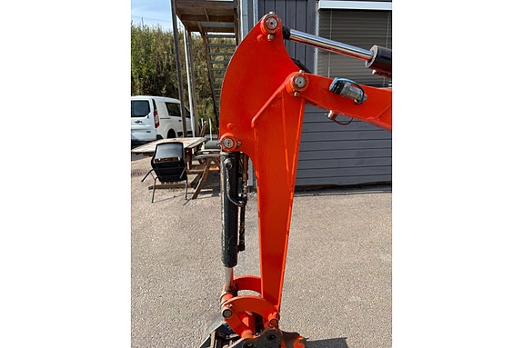 Kubota U10 - 3 13 of 30