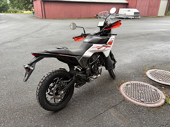 KTM 390 X Adventure 5 of 7