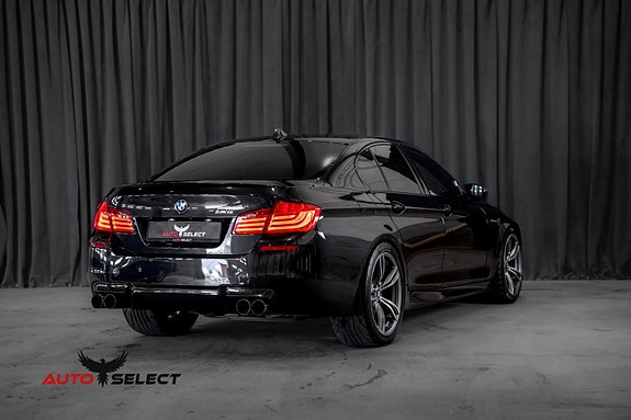 BMW M5 20 of 30