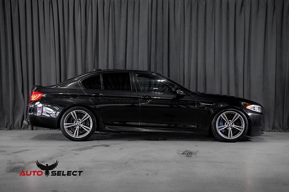 BMW M5 21 of 30