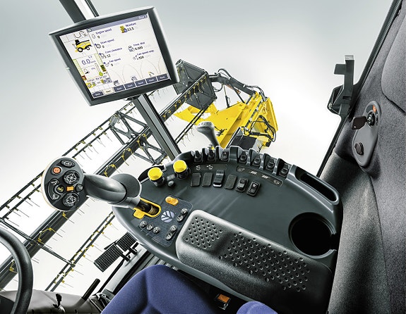 New Holland CX 5.90 Lateral 9 of 12