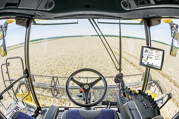 New Holland CX 5.90 Lateral 11 of 12