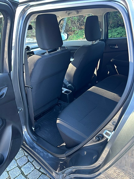 Suzuki Swift 15 of 24
