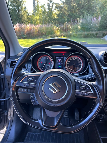 Suzuki Swift 20 of 24