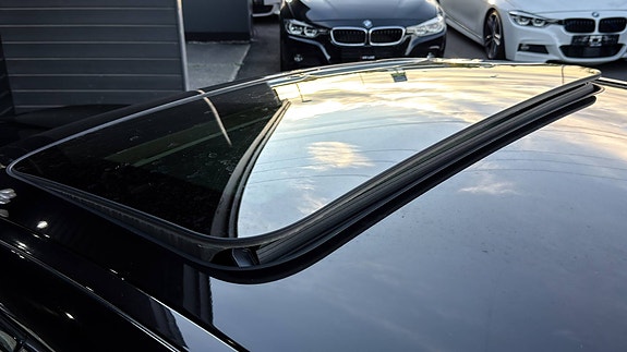BMW M5 8 of 25
