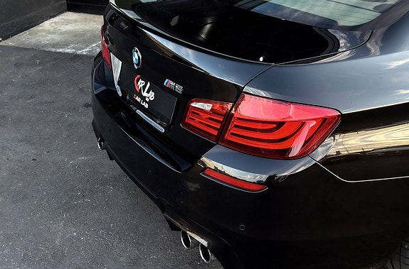 BMW M5 7 of 25