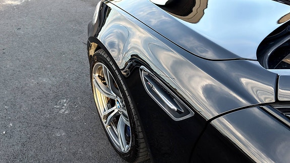 BMW M5 4 of 25