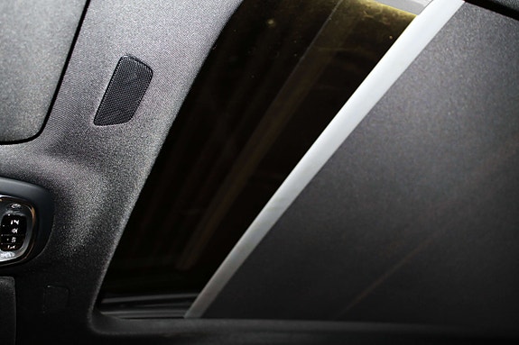 Volvo V90 26 of 30