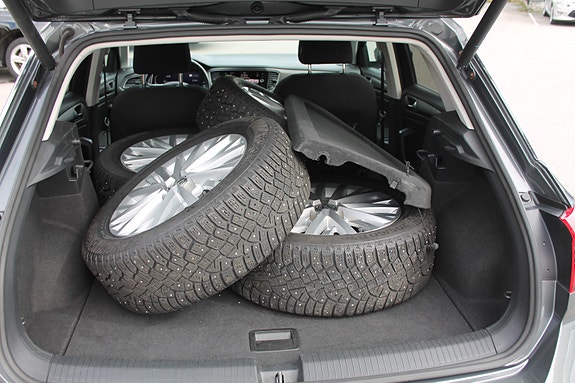 Volkswagen T-Roc 7 of 15