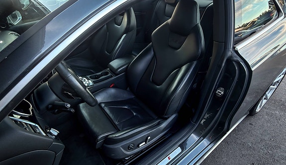 Audi RS5 26 of 26