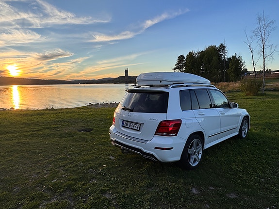 Mercedes-Benz GLK220 12 of 30