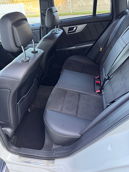 Mercedes-Benz GLK220 29 of 30