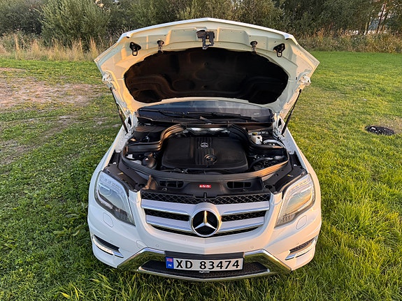 Mercedes-Benz GLK220 25 of 30
