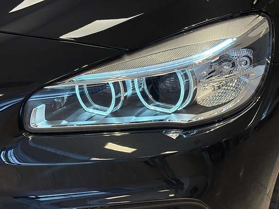 BMW 225xe 3 of 20
