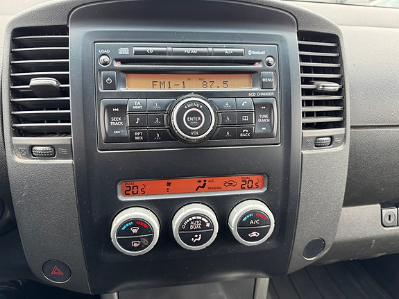 Nissan Navara 22 of 27
