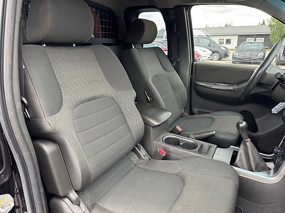 Nissan Navara 16 of 27