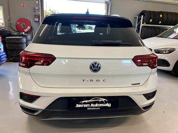 Volkswagen T-Roc 5 of 22