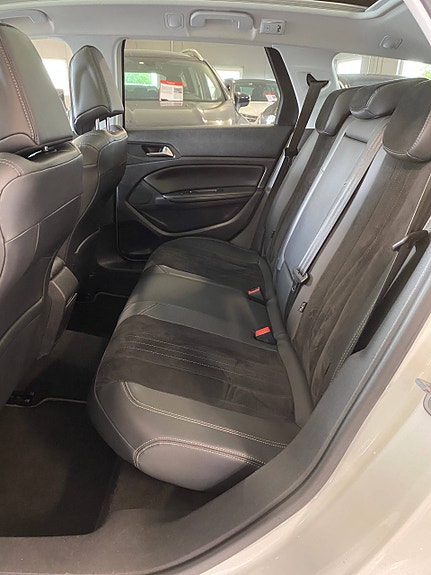 Peugeot 308 11 of 28