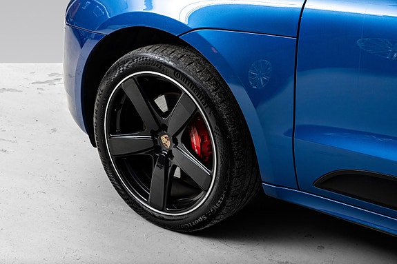 Porsche Macan 11 of 30