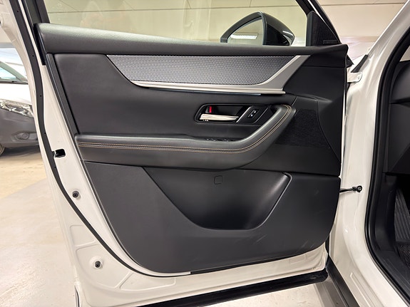 Mazda CX-60 24 of 30
