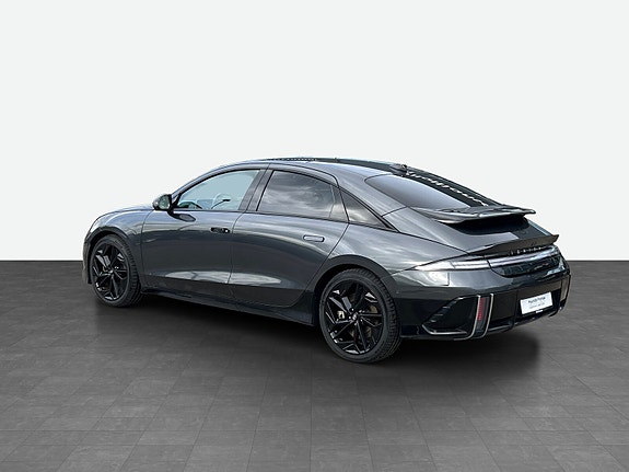 Hyundai Ioniq 6 3 of 22