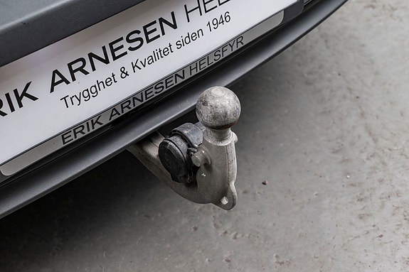 Mercedes-Benz EQA300 8 of 19
