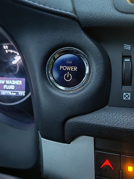 Lexus CT200h 26 of 30