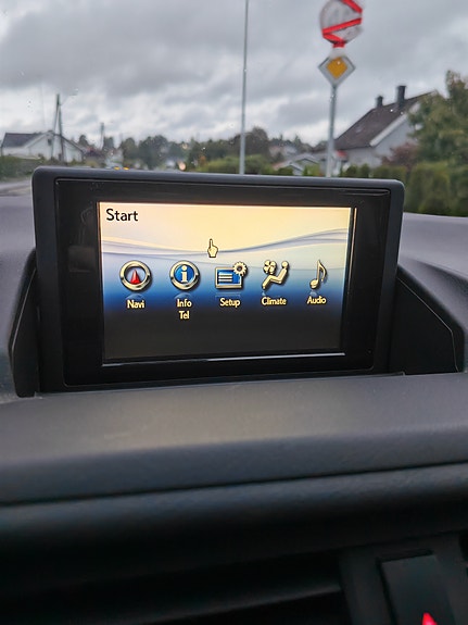Lexus CT200h 30 of 30