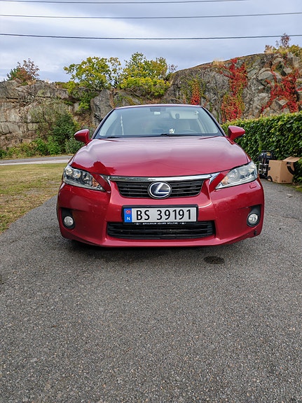 Lexus CT200h 3 of 30