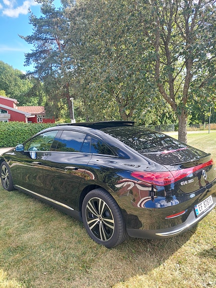 Mercedes-Benz EQE350 7 of 30