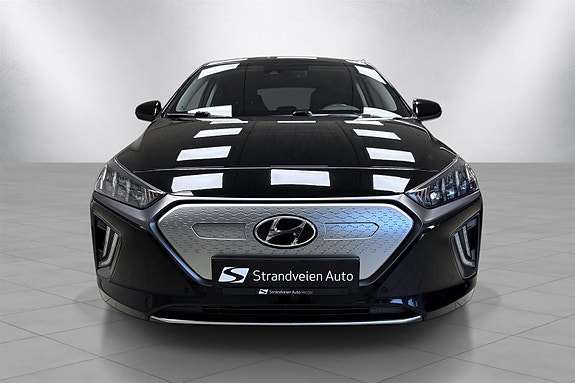 Hyundai IONIQ 2 of 18