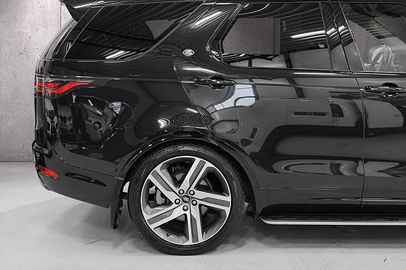 Land Rover Discovery 8 of 30