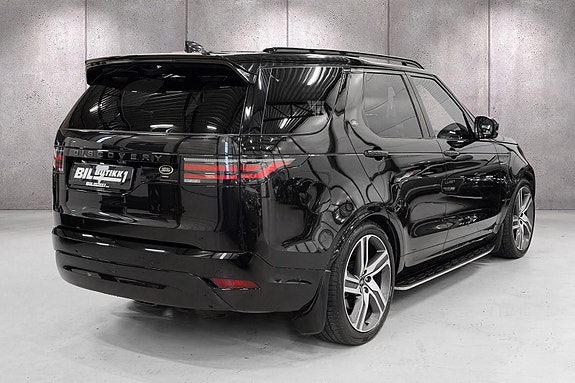 Land Rover Discovery 15 of 30